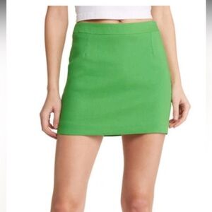 NWT Frame mini skirt size 12 w back zip